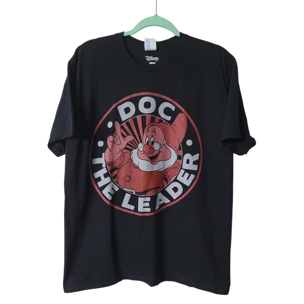 Disney Black T-Shirt with Doc The Leader Graphic Size XL
